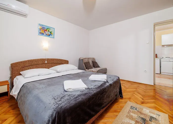 Apartmán Gruene Terrasse Nur 100 Meter Zum Jadranovo