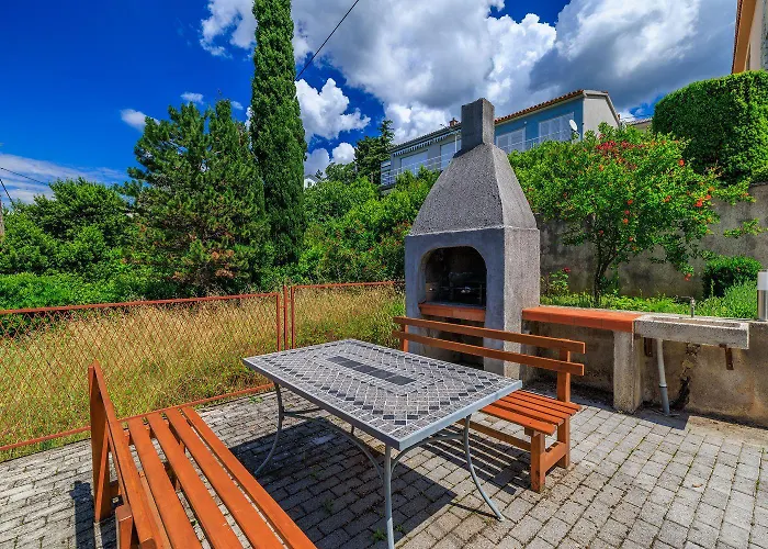 Gruene Terrasse Nur 100 Meter Zum *